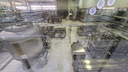 華山牧乳業(yè) 以100%優(yōu)于歐盟標(biāo)準(zhǔn)引領(lǐng)乳制品市場提檔升級